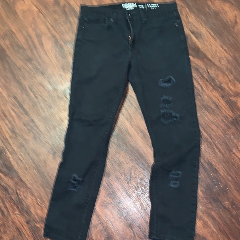 Levi’s 216 Skinny Jean